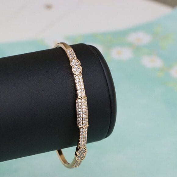 Rose Gold Bangle with Leaf Motif and Sparkling Stone Detailing, XPBL0559 - Picture 9 of 12